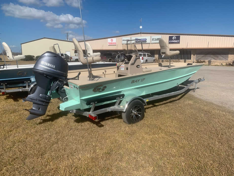 Kresta's Boats & Motors New & Used Boats & Outboard sales Edna Texas